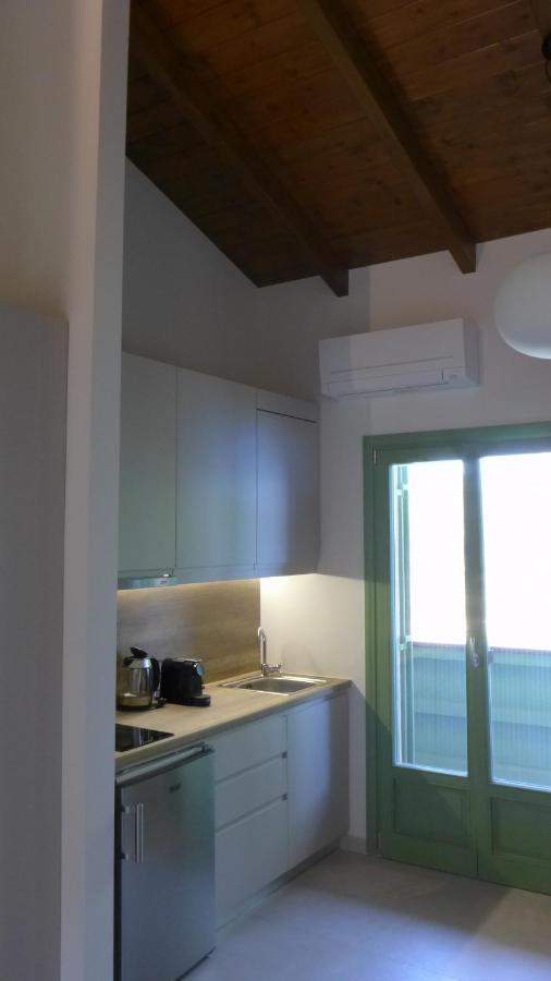 Caltabania Suites Ayios Nikitas Bagian luar foto
